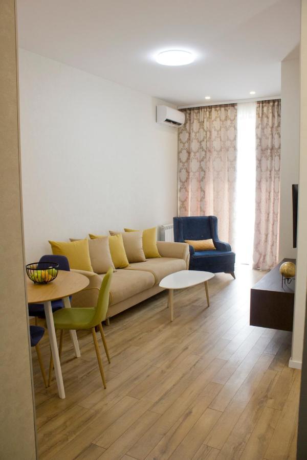 Sameba Bell, Luxury Apartment Tbilisi Exterior photo